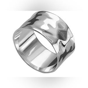 Primrose hammered sterling silver ring Sz 7